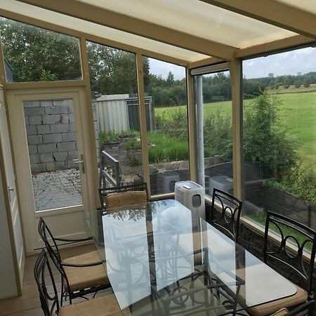 Leuk Vakantiewoning Dijk Woning Met 3 Slaapkamers Dicht Bij De Belgische Grensen Westdorpe Kültér fotó